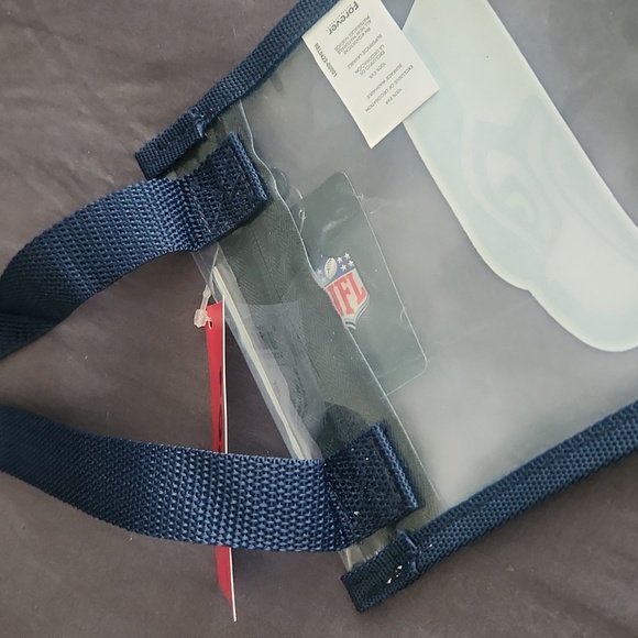 Girls Seahawks clear crossbody bag - Picture 3 of 7